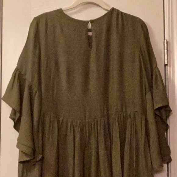 Umgee Cotton Blend India Floral Embroidery Empire Tunics With Flutter Sleeves. M - Picture 6 of 9